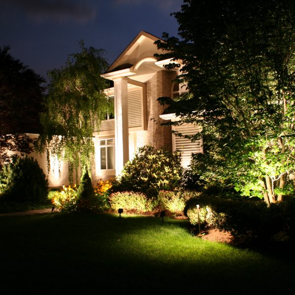 Landscape Lighting Grand Rapids | Pathway Lights